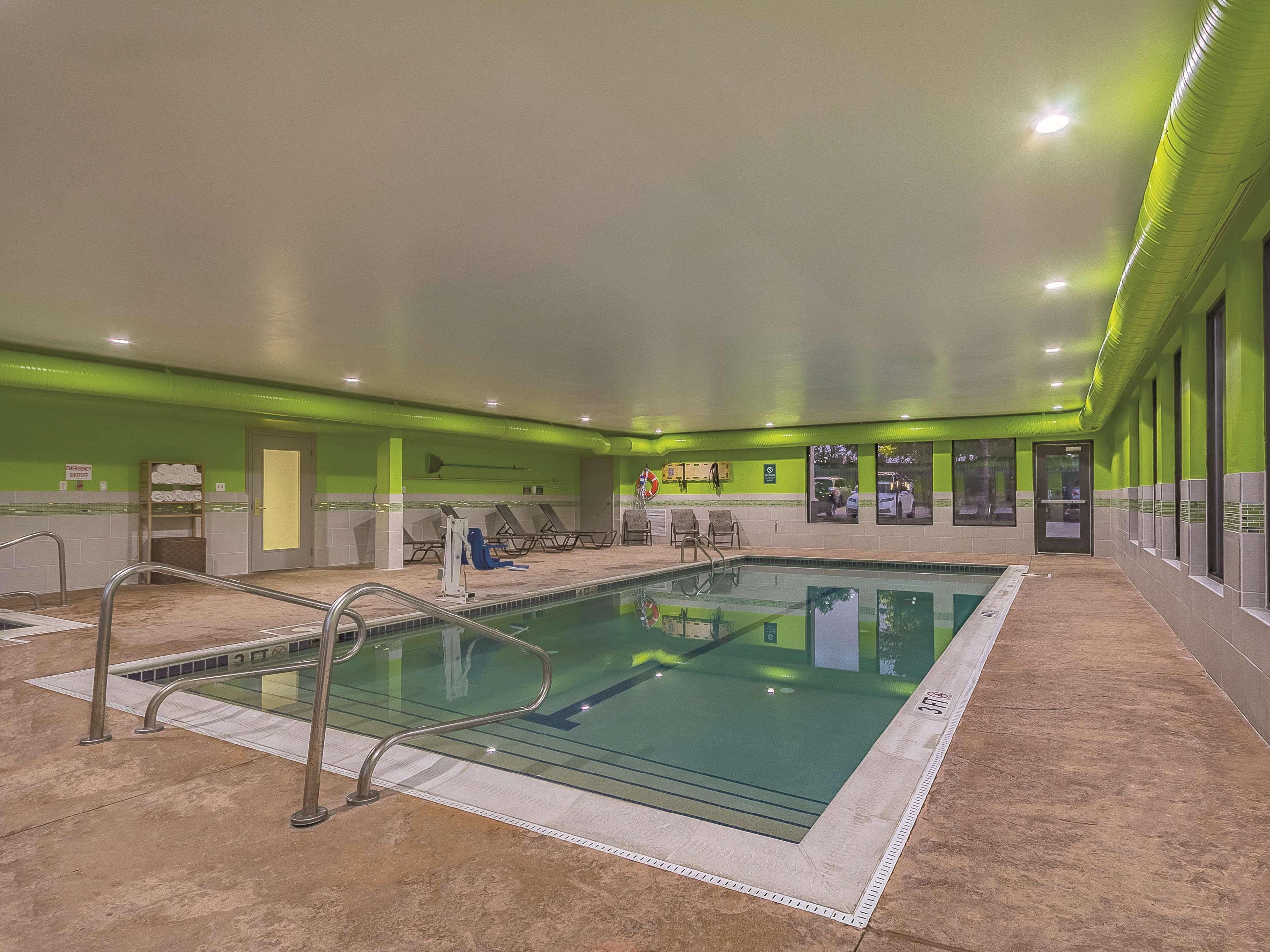 Hotel La Quinta By Wyndham Cleveland Airport West North Olmsted Exteriér fotografie