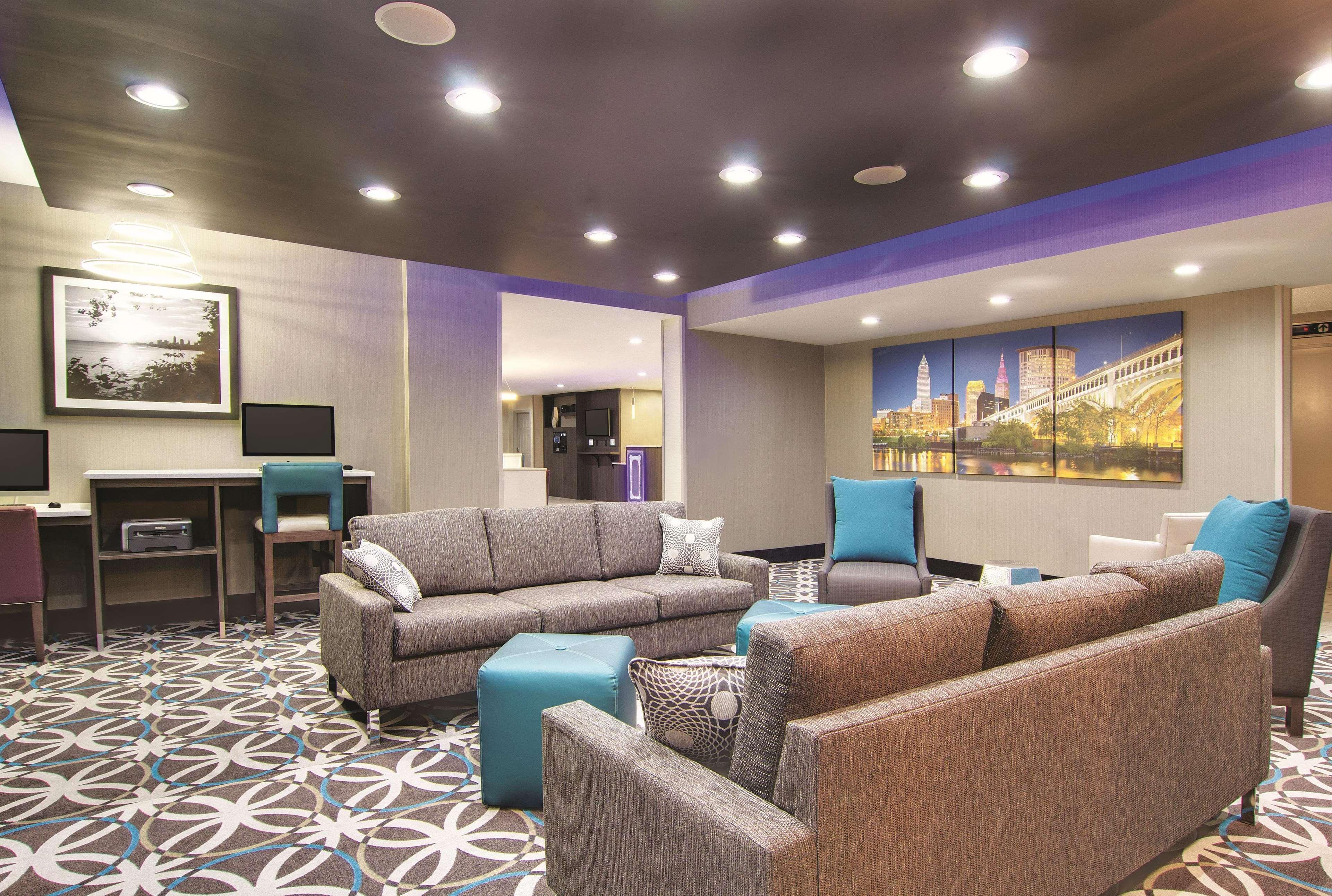 Hotel La Quinta By Wyndham Cleveland Airport West North Olmsted Exteriér fotografie