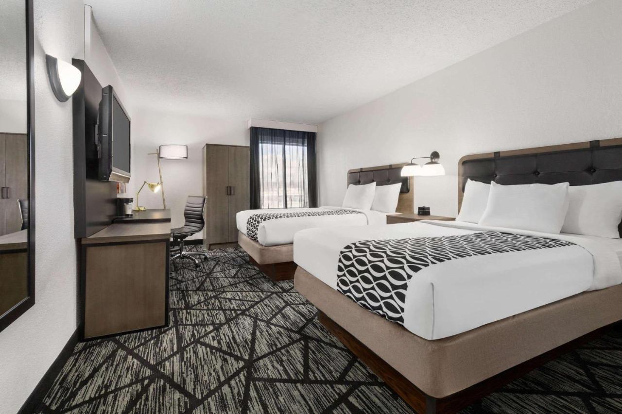 Hotel La Quinta By Wyndham Cleveland Airport West North Olmsted Exteriér fotografie